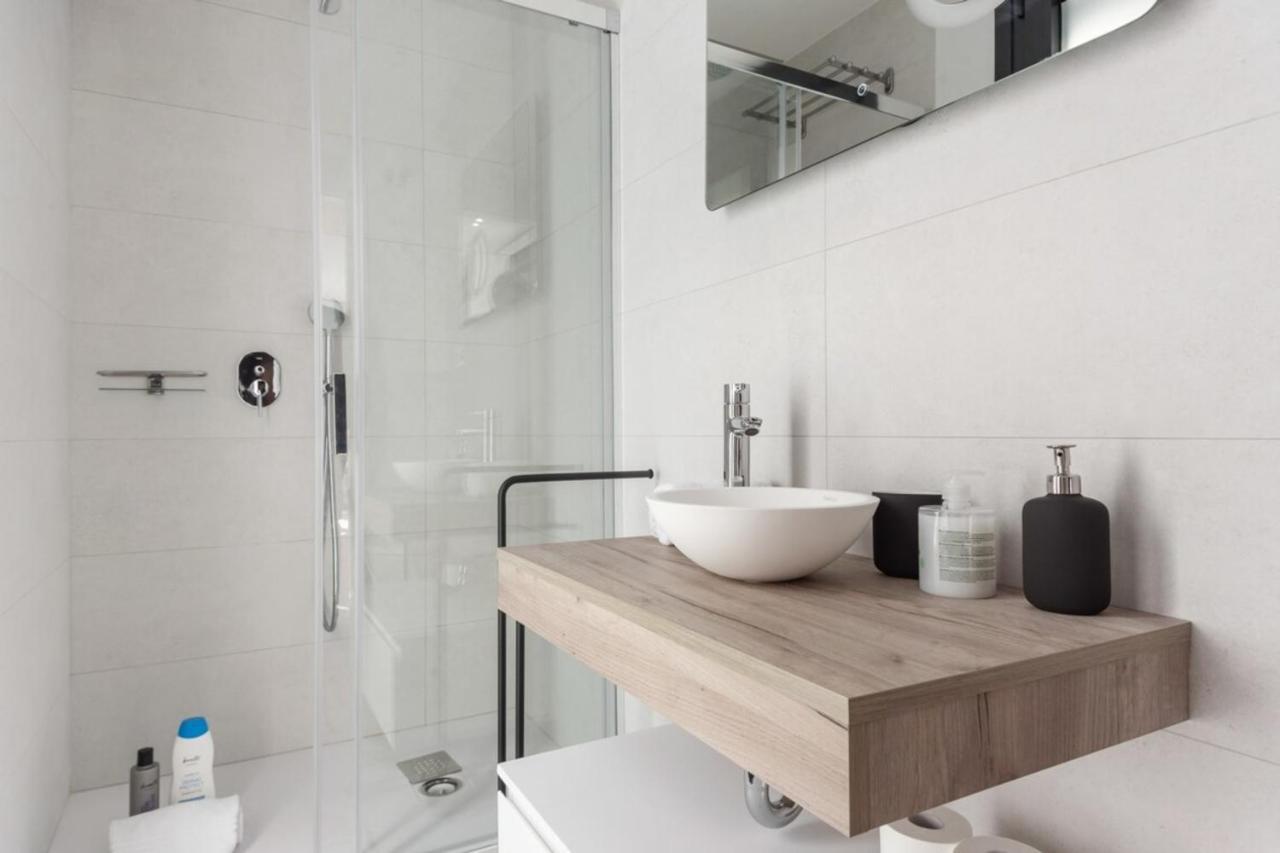 Incredible Design 2 Bedroom Apartment In Centro Мадрид Екстериор снимка