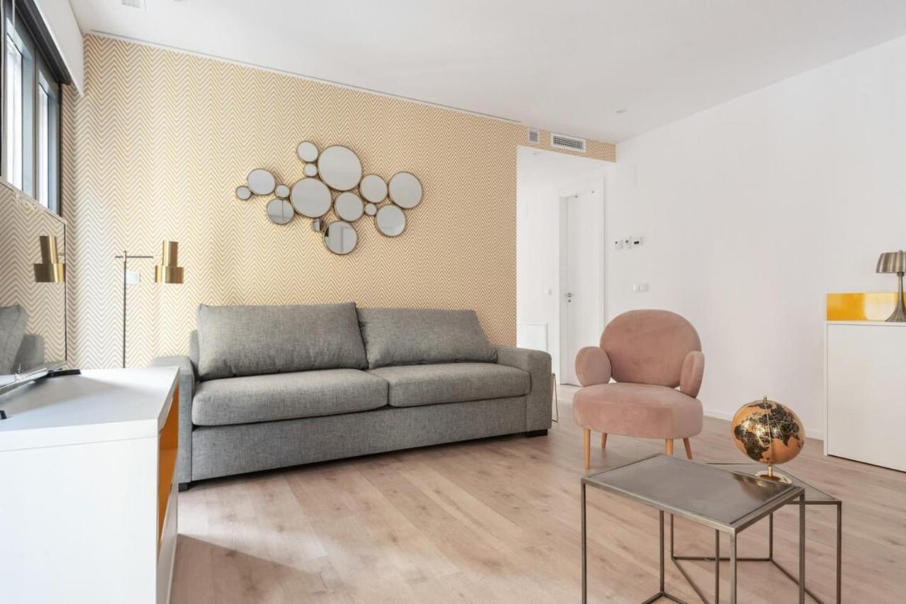 Incredible Design 2 Bedroom Apartment In Centro Мадрид Екстериор снимка
